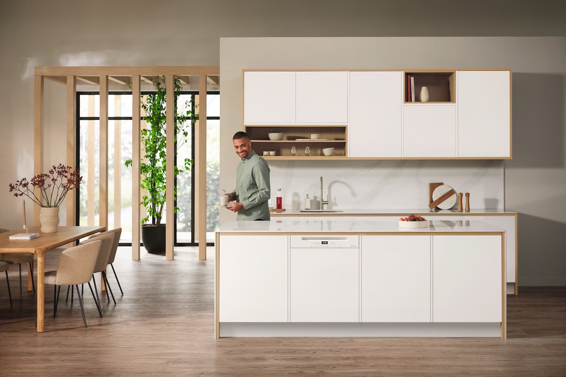 MIELE G5817SCIXXLACTIVEPLUSBW vaatwasser met bedieningspaneel