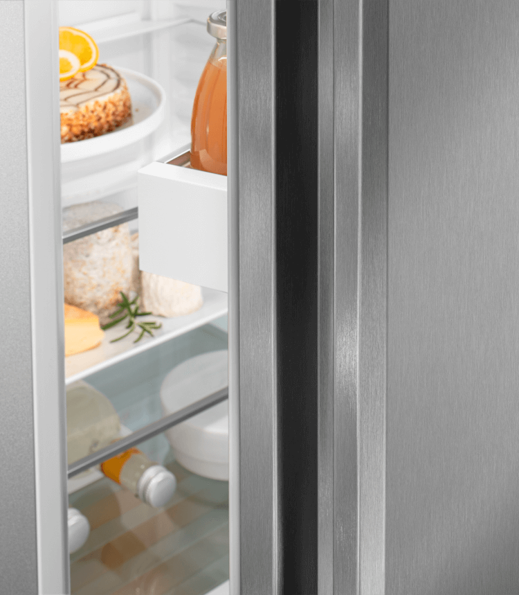 LIEBHERR CNA570320 vrijstaande koel-/vriescombinatie - 201cm