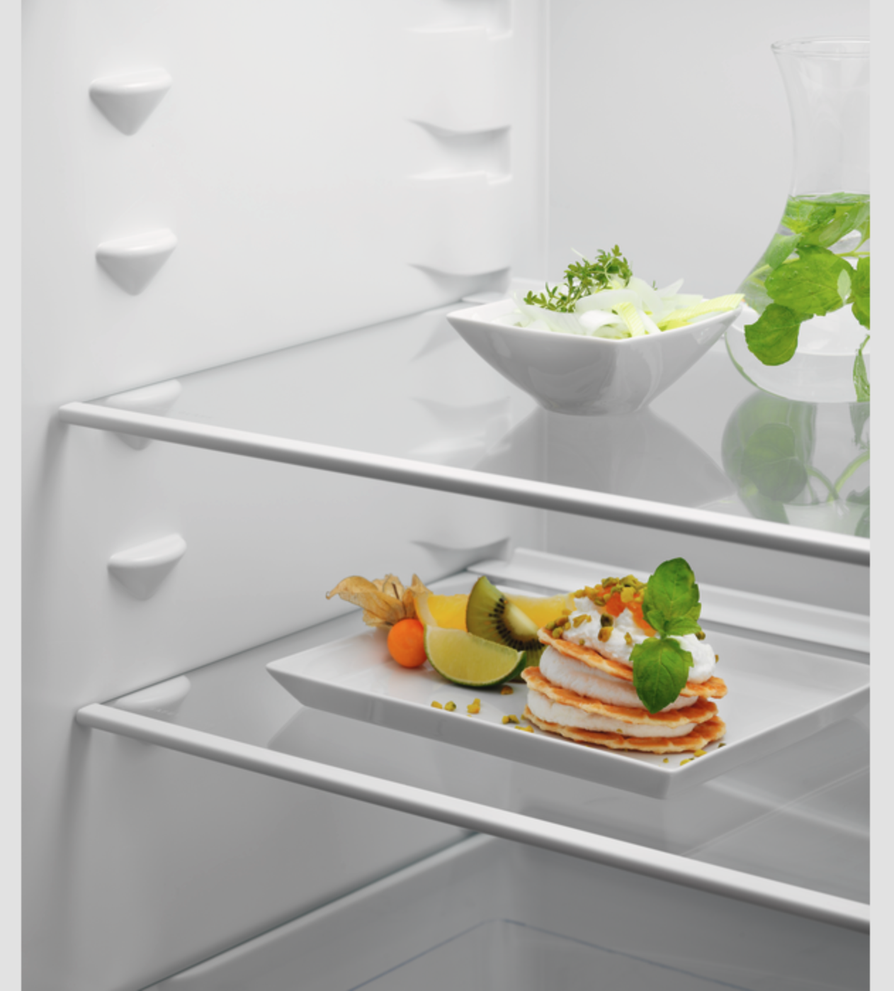 ELECTROLUX EFD6DE18S1 600  koelkast met vriesvak  - 178cm