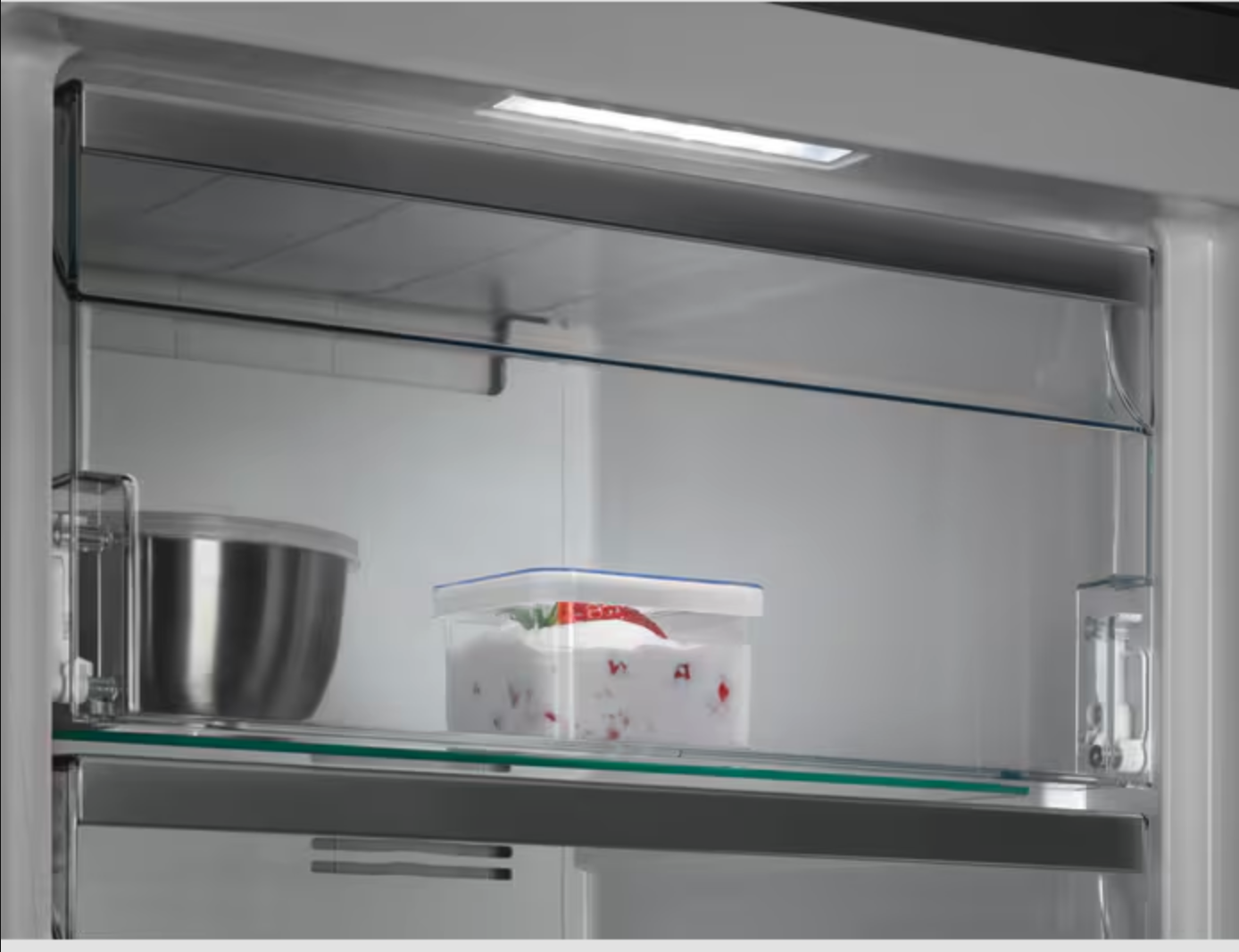 AEG OAG7M28XEW 7000 vrijstaande vriezer - 186cm