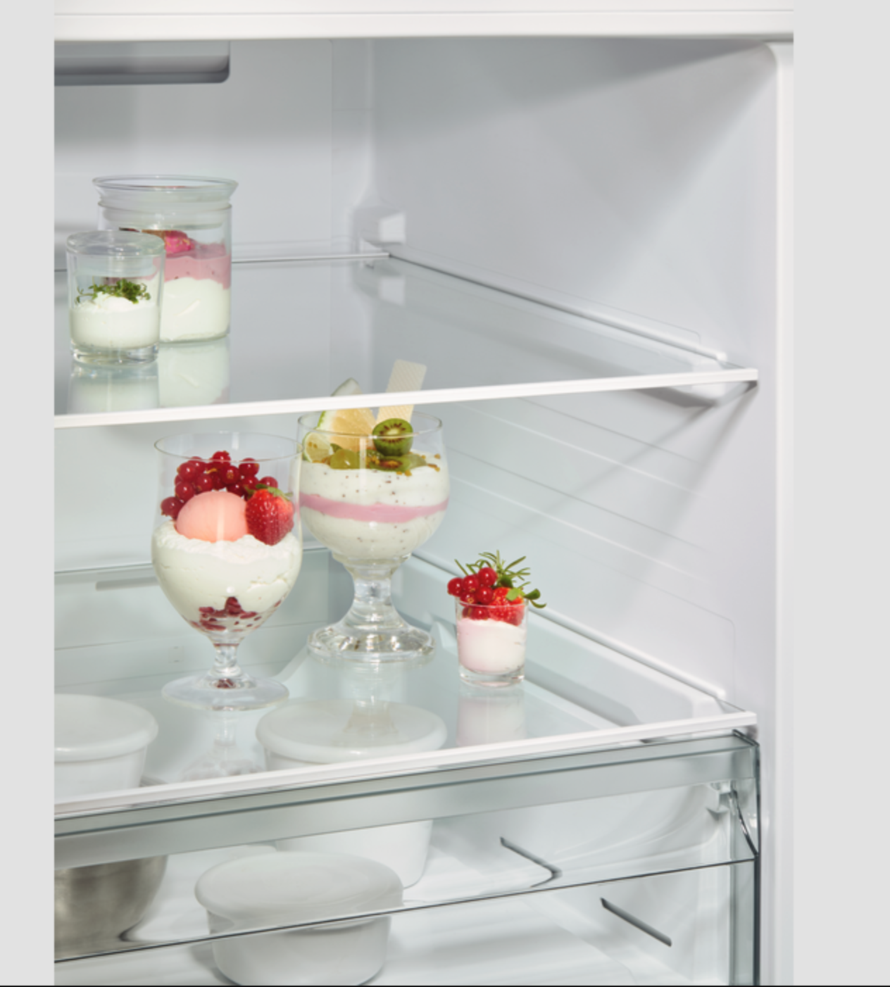 AEG OAG7M401DW 7000 vrijstaande vriezer - 191cm