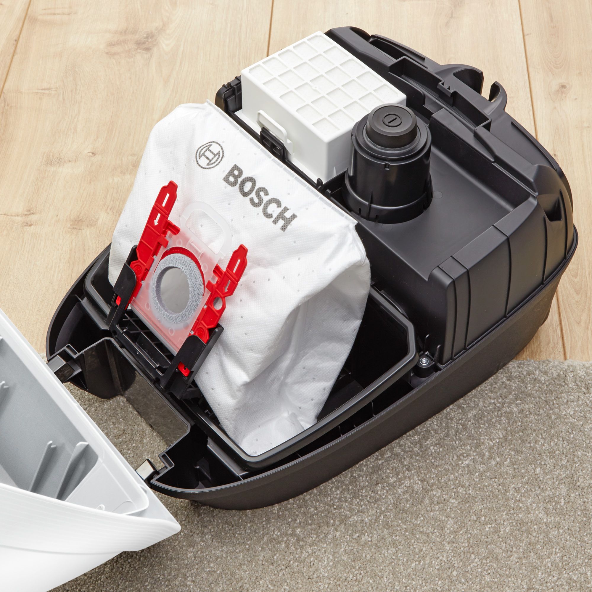 BOSCH BGB6SIL1 stofzuiger met zak BOSCH BGB6SIL1 stofzuiger met zak